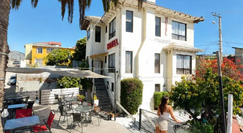 Hotel 251 - Image 1