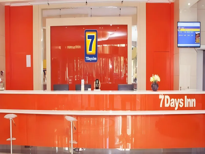 7 Days Inn Dongsheng Railway Station - Image 1