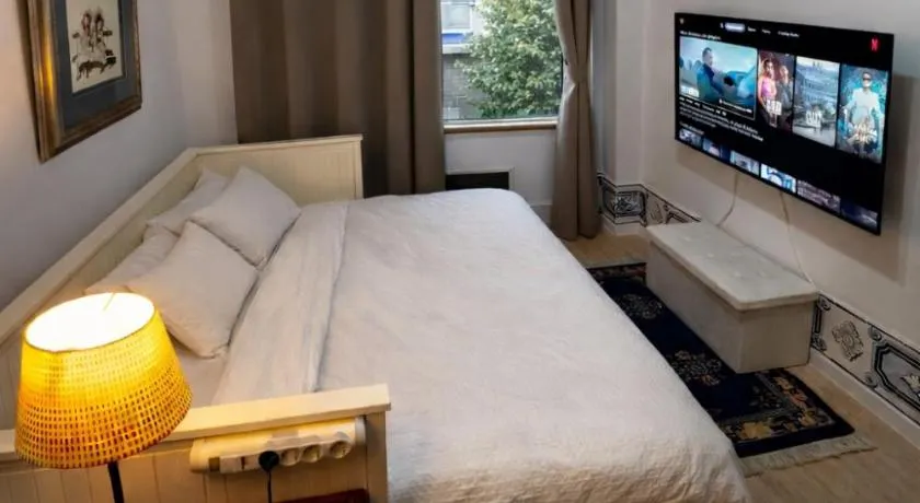 Double Room near Sintra & Lisbon - Image 1