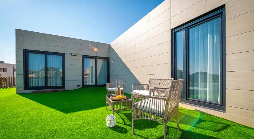 Parenthesis Living - Llorenç - Image 1