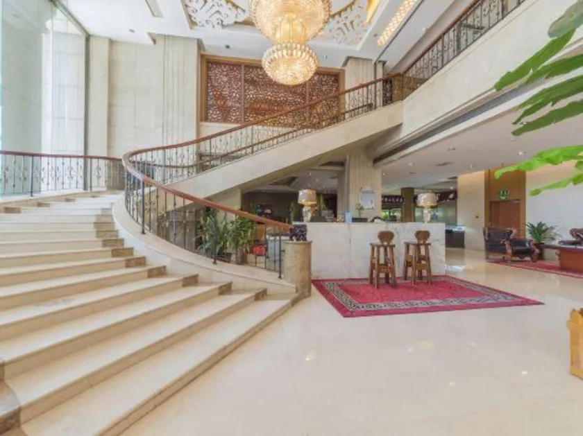 Shijiazhuang Jingzhou International Hotel (Chang'an Wanda Tangu Subway Station Branch) - Image 1