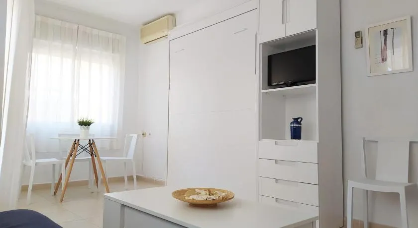 Apartamentos Pagán - Image 1