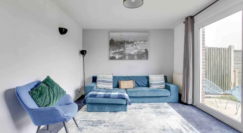 Blackwater Terrace Witham - Image 1