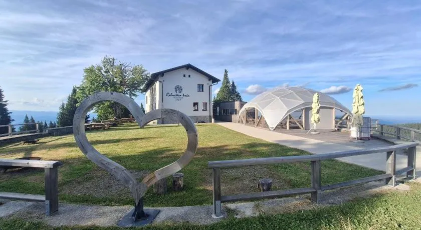 Ribniška koča - Image 1