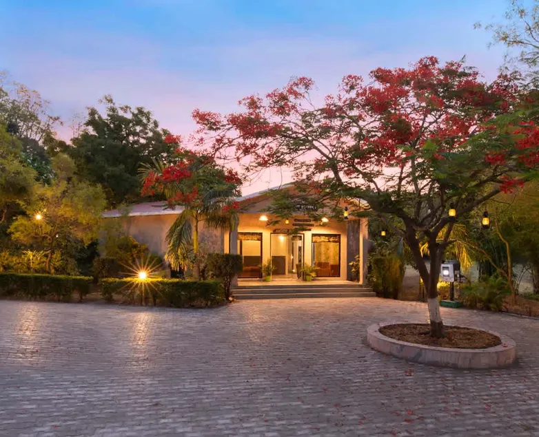 Click Resort Corbett Tiger Den - Image 1