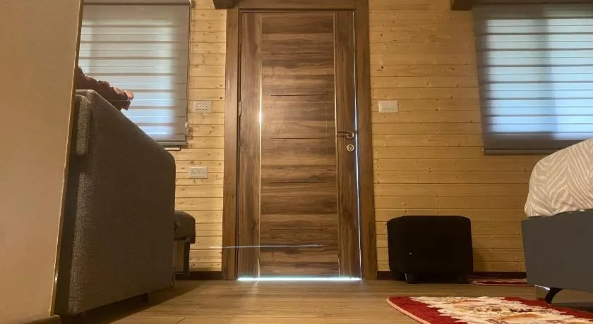 Majdal Shams/989 Apartment - Image 1