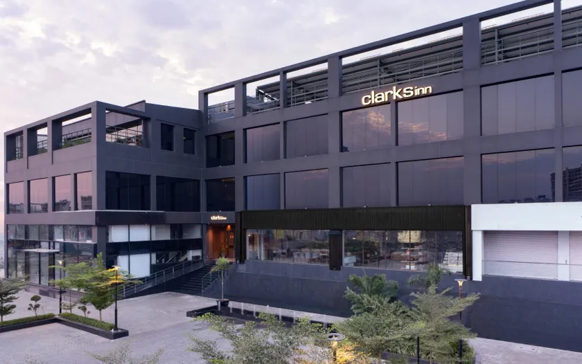 Clarks Inn Kharar-Mohali - Image 1