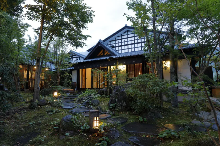 Yufuin Souan Kosumosu - Image 1