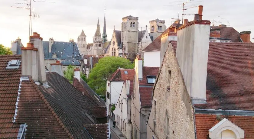 Apartment Bonnard - best view in Dijon 90 sqm airconditioned apart - Image 1
