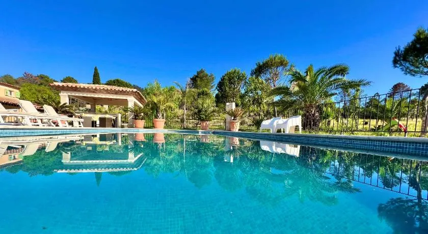 Villa La Source 83 - Room Close to St Tropez - Image 1