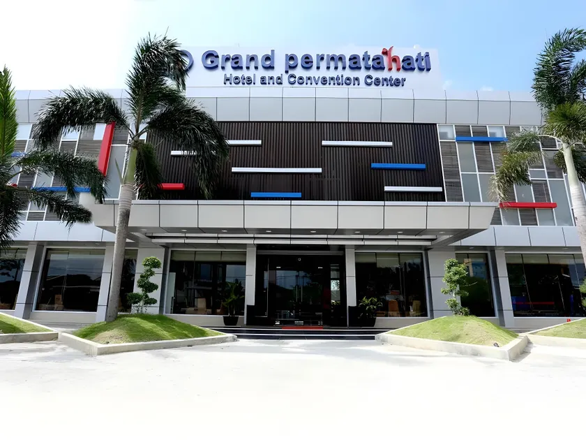 Hotel Grand Permata Hati - Image 1