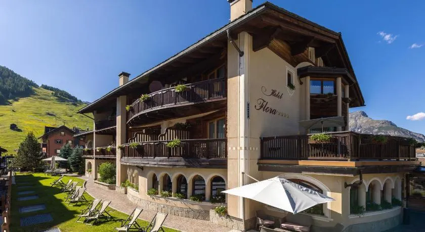 Hotel Flora - Image 1