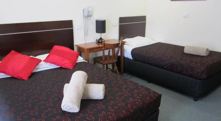 Snowgum Motel - Image 1