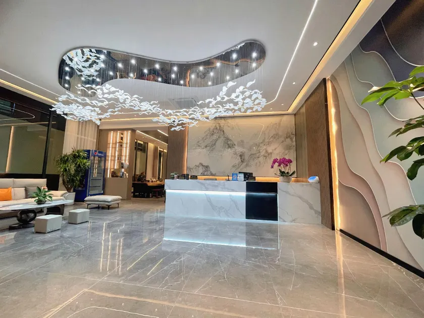 Moonlight Smart Hotel - Image 1