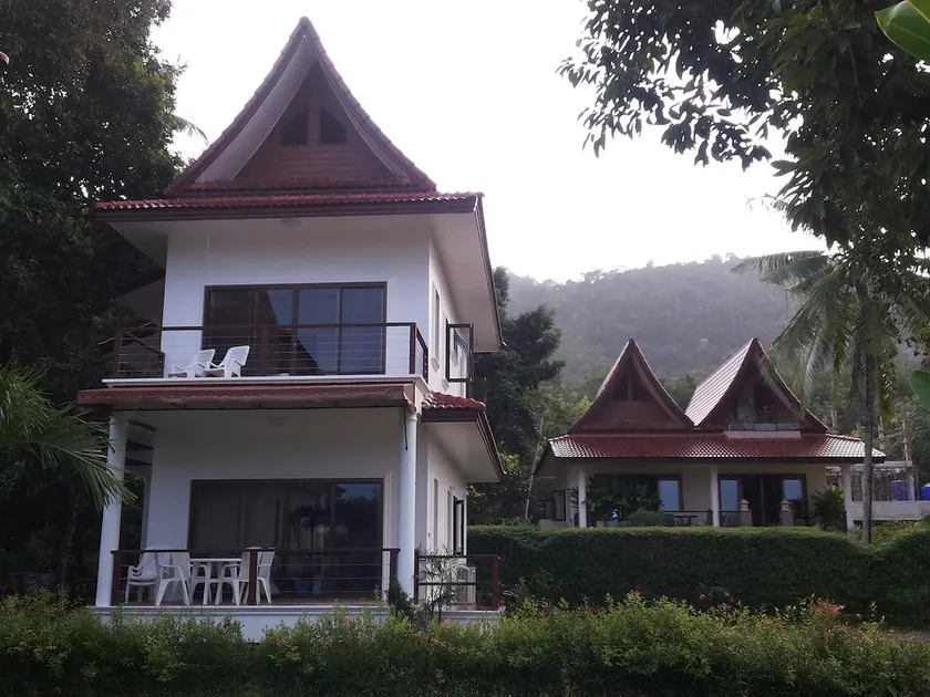 Tulip Villa Oceanview - Image 1