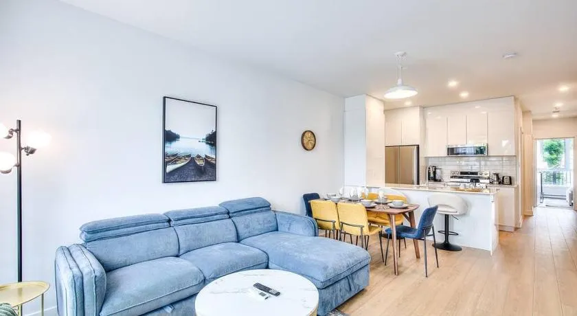 Beautiful & New Renovated for your Style Comfort - Image 1