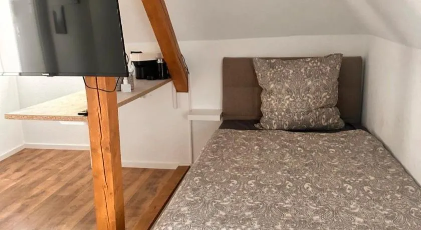Room Deluxe - Image 1
