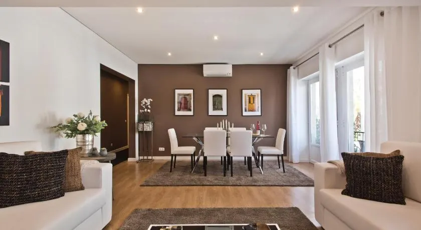 Central Apartment 127 by Saboia Collection - Image 1