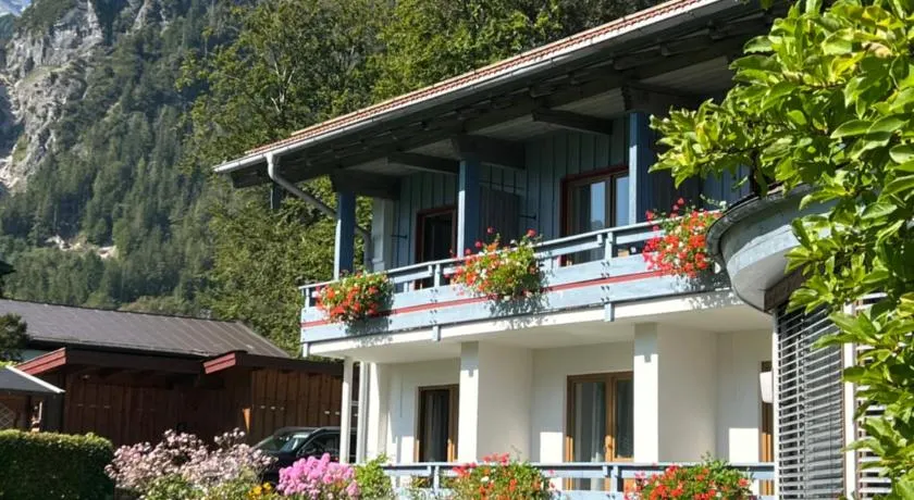 Aparthotel Hochfeld - Image 1
