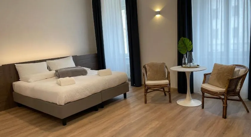 Al Palazzo - Image 1
