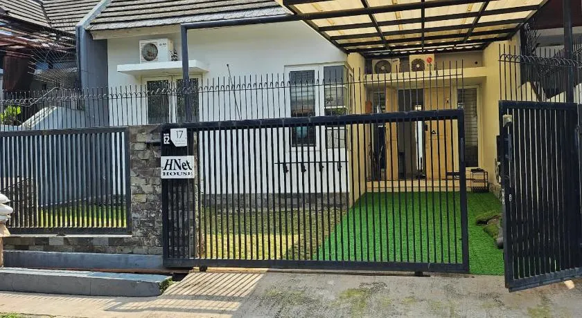 HNet House - a quiet place to stay in city center - Image 1