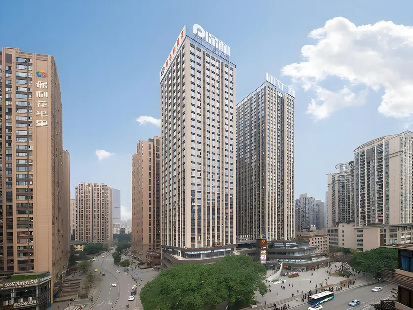 Vienna Hotel Chongqing Yangjiaping Pedestrian Street Light Railway Station - Image 1