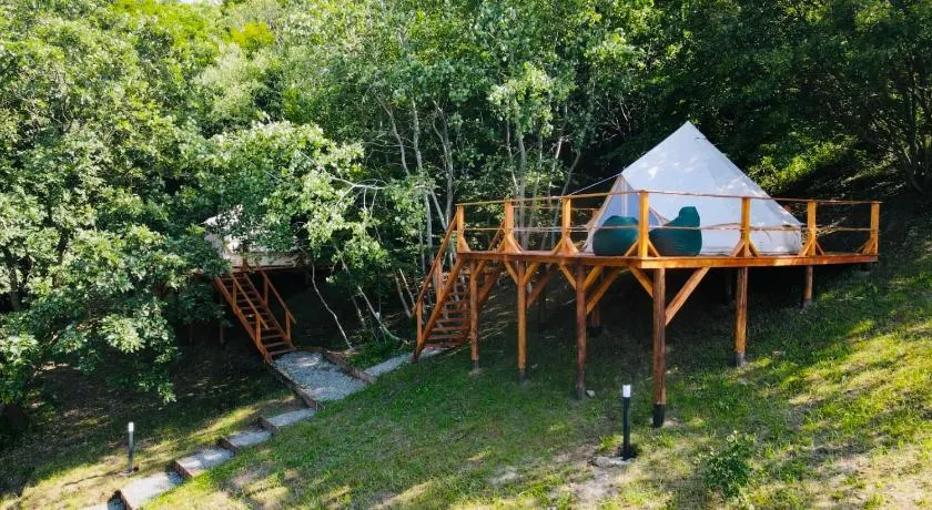 WINE ROAD GLAMPING - Image 1