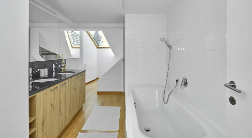 Außergewöhnliches Loft am Pfänderhang mit Seeblick - Image 1