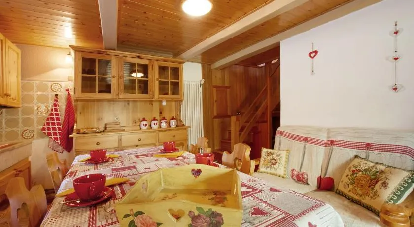 Petite Maison des Alpes - Image 1