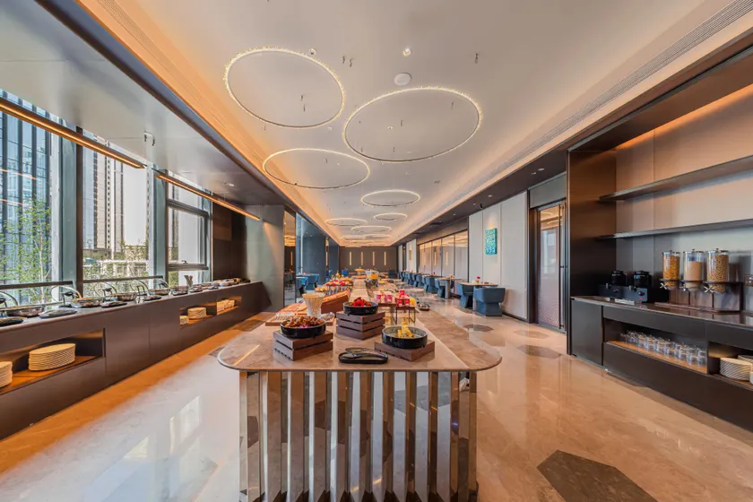 Crystal Orange Hotel Urumqi High-speed Railway Station Weixing Road - Image 1
