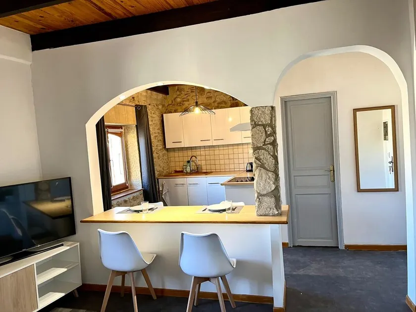 Charming studio in the heart of Valréas - Image 1
