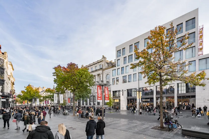 Marble Lodge Apartments in the Center of Antwerp - Image 1