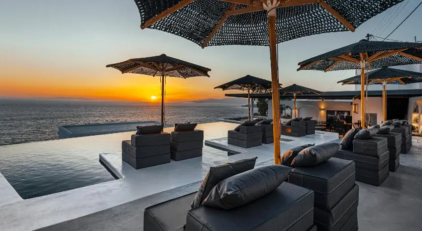 Omiros The FeelGood Hotel - Image 1