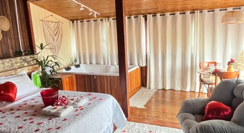 Cabana com banheira de Hidro e vista para o mar, privativa e tranquila localização excelente - Image 1