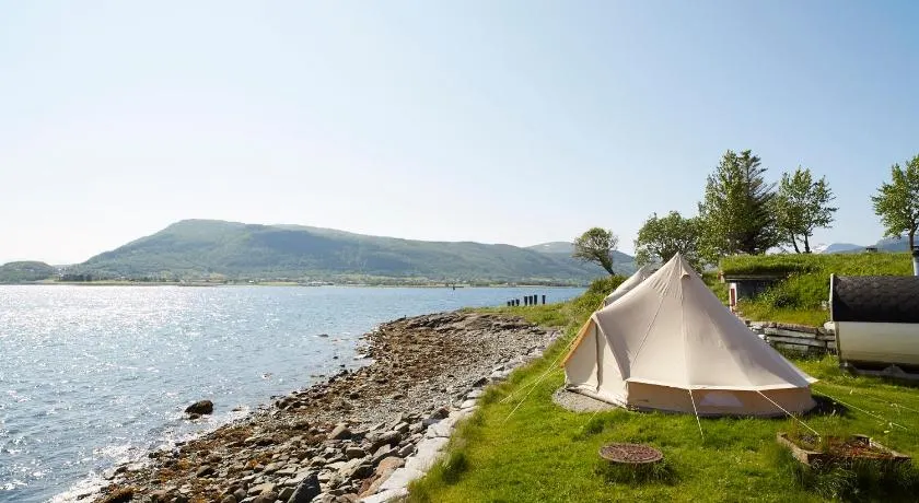 Sandtorgholmen Glamping - Image 1