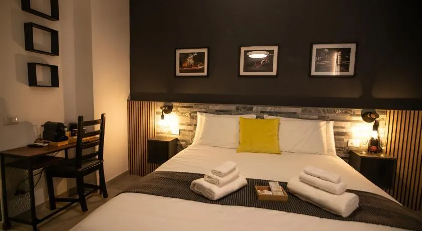 Urban & B - Image 1