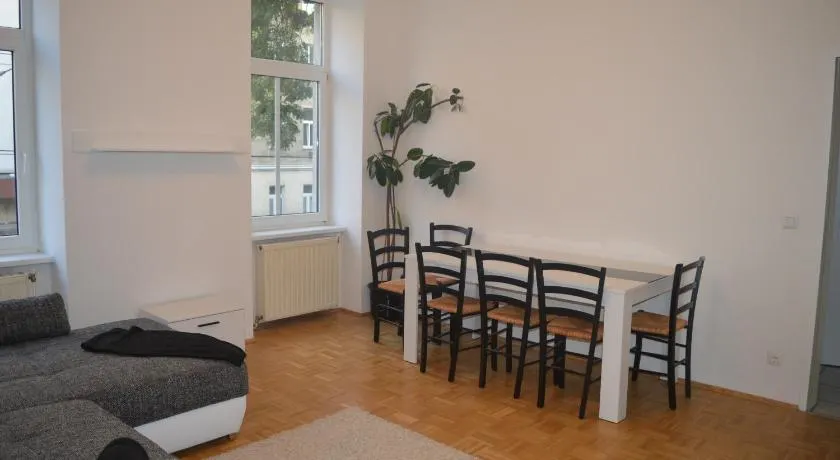 Nette Altbauwohnung nur 10 min von der City - Image 1