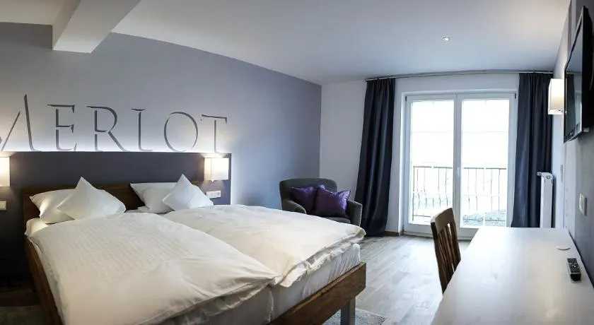 Weingut Lehnert-Veit Gutshotel - Image 1