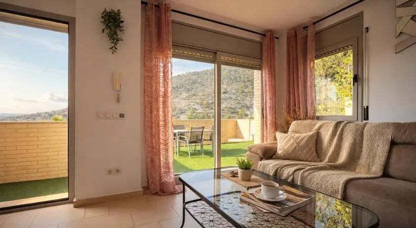 Modern Duplex in Sitges with Private Parking, Sea Views & Terrace - Image 1