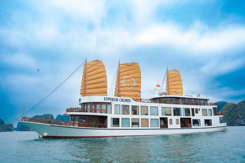 Emperor Cruises Legacy Ha Long - Image 1