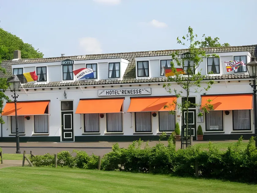 Hotel Renesse - Image 1