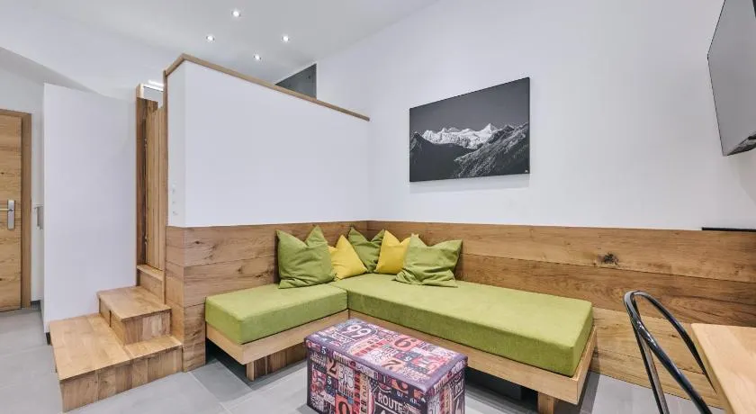 G17 Apartments - Image 1