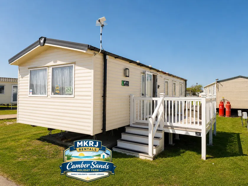 MKRJ LUXURY - Parkdean Camber Sands - Sleeps 8 - Pet Friendly - lbl - Image 1