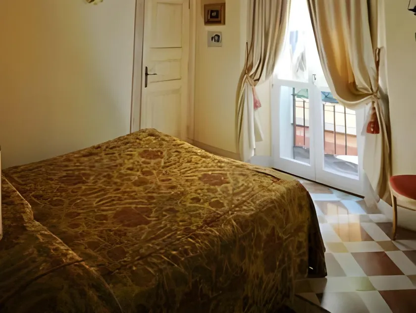 Albergo delle Drapperie - Image 1