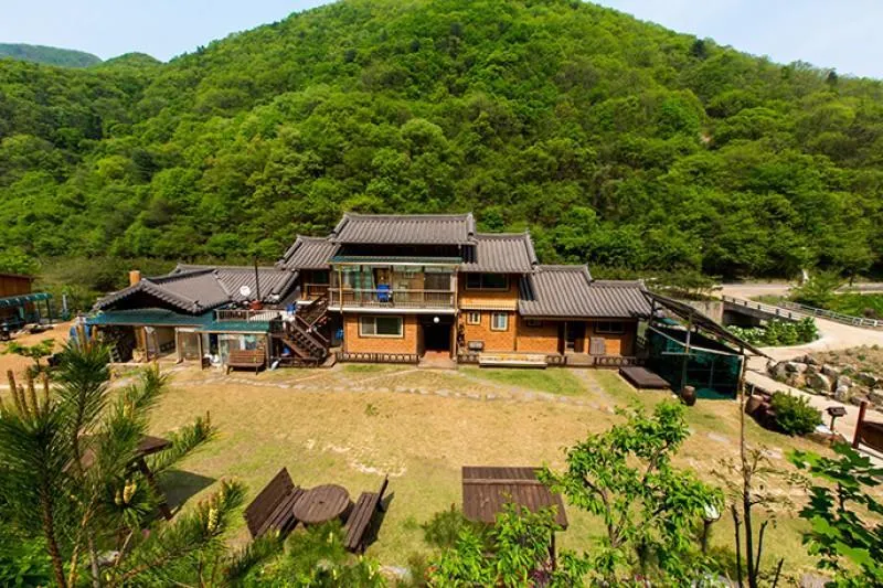 Yangpyeong Uncle's Pension - Image 1