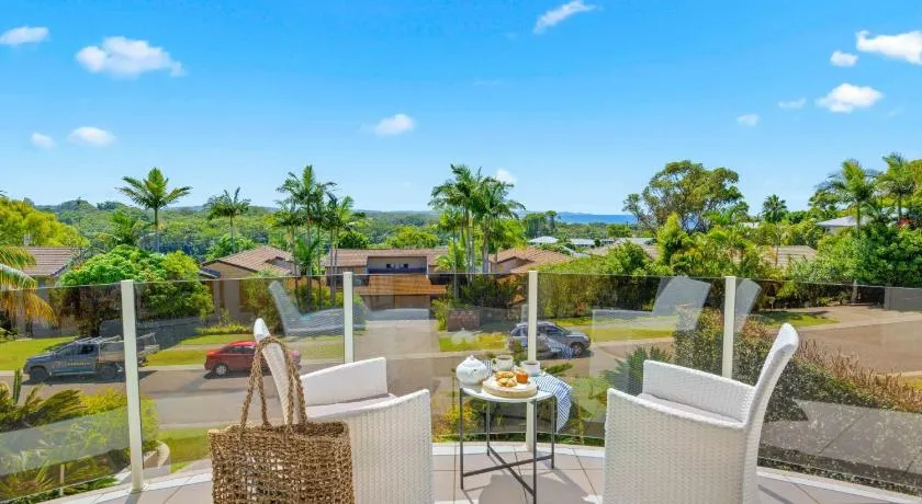 Paradise View @ Bonny Hills - Image 1