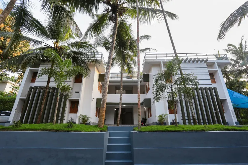 Hotel O by OYO Al Ameen Residency - Image 1