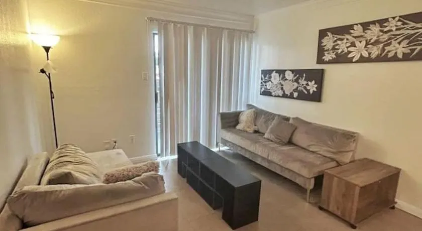 Comfortable 1 King bed 1 bath in TMC and near NRG - Image 1