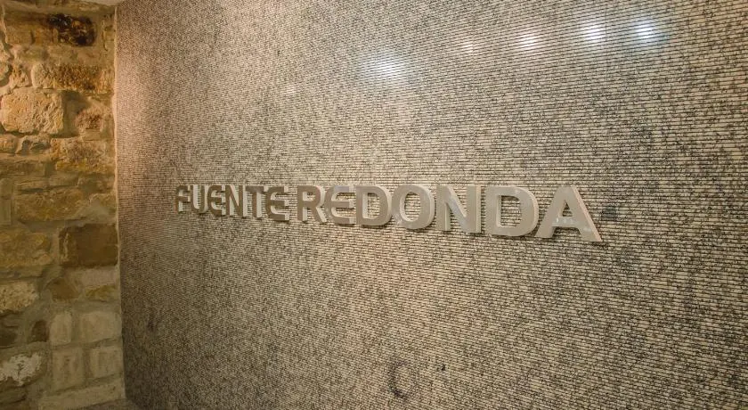 HOTEL FUENTE REDONDA LUXURY - Image 1
