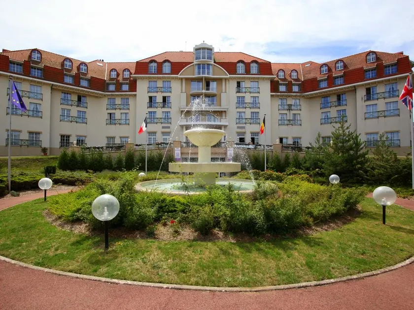 Le Grand Hôtel Le Touquet - Image 1